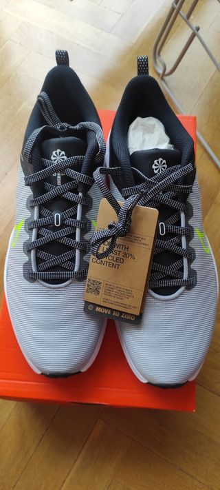 Zapatillas Nike. talla 43