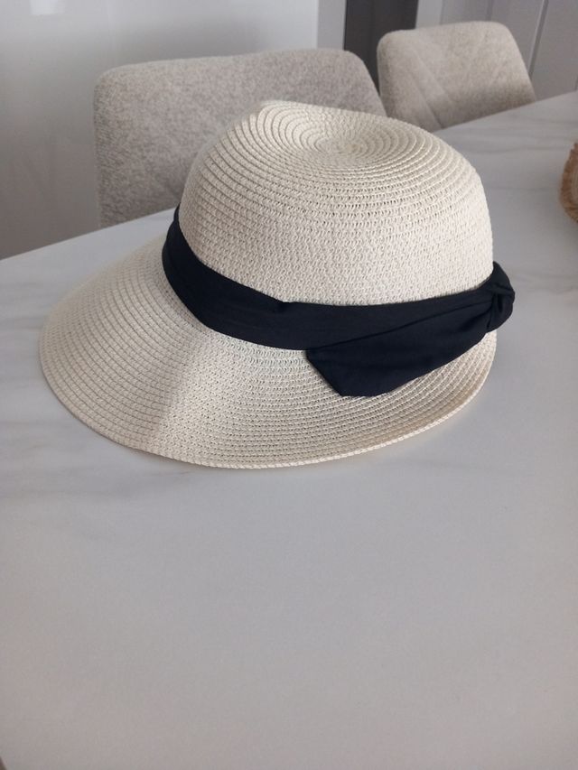Sombrero playa beige c/cinta negra