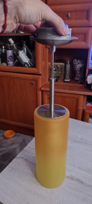 Lámpara techo amarilla y plata