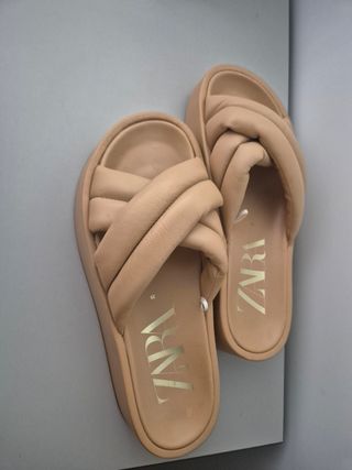 Sandalias plataforma Zara beige 39