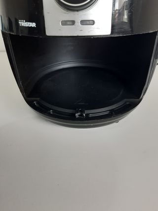 Freidora de aire Tristar - Negra
