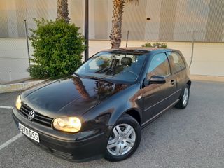 Volkswagen Golf 2002
