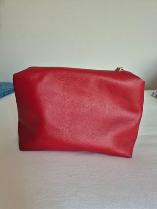 Neceser Parfois rojo