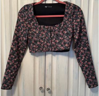 Crop top Zara flores multicolor