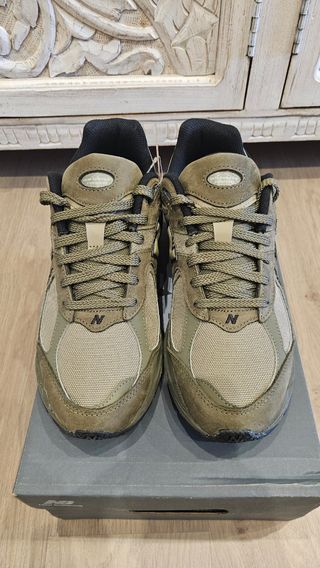 New Balance 2002R Verde 44