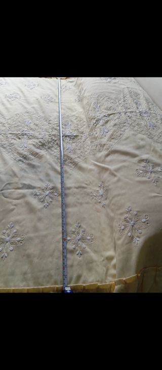 Colcha bordada fina para cama  135cm
