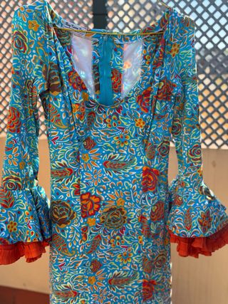 Traje Flamenco turquesa y naranja