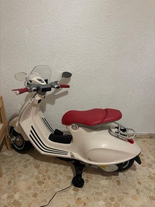 Moto Vespa Eléctrica Infantil 3-6 años