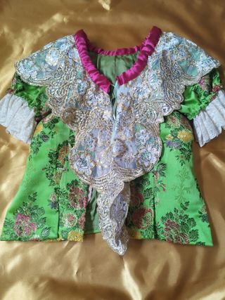 Traje Fallera niña con manteletas