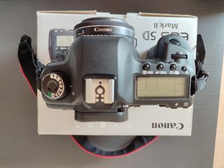 Canon EOS 5D Mark II - Cámara réflex