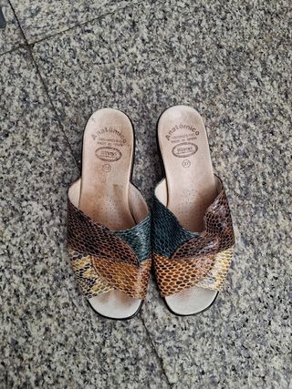 Sandalias Anatomic multicolor nº37