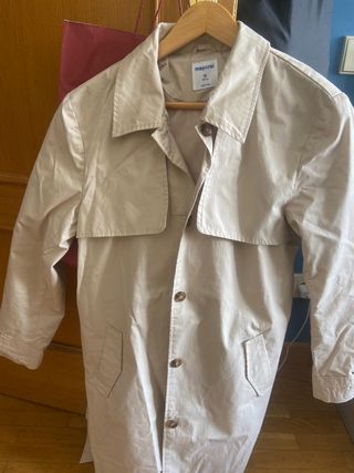Gabardina beige Mayoral