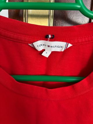 Camiseta Tommy Hilfiger roja