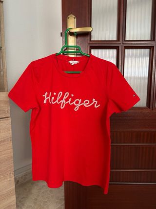 Camiseta Tommy Hilfiger roja