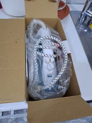 Plancha Bluesky - 1200W - Nueva