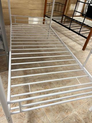 Litera blanca metalica - ideal espacios pequeños