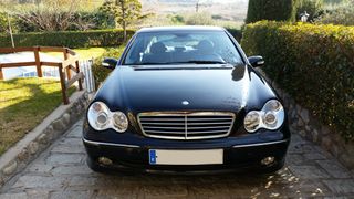 Mercedes-Benz Clase C 270 diesel automatico 2003