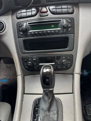 Mercedes-Benz Clase C 270 diesel automatico 2003