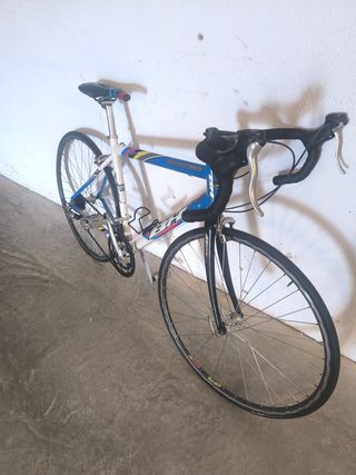 BH Roatrack: Bicicleta Carretera