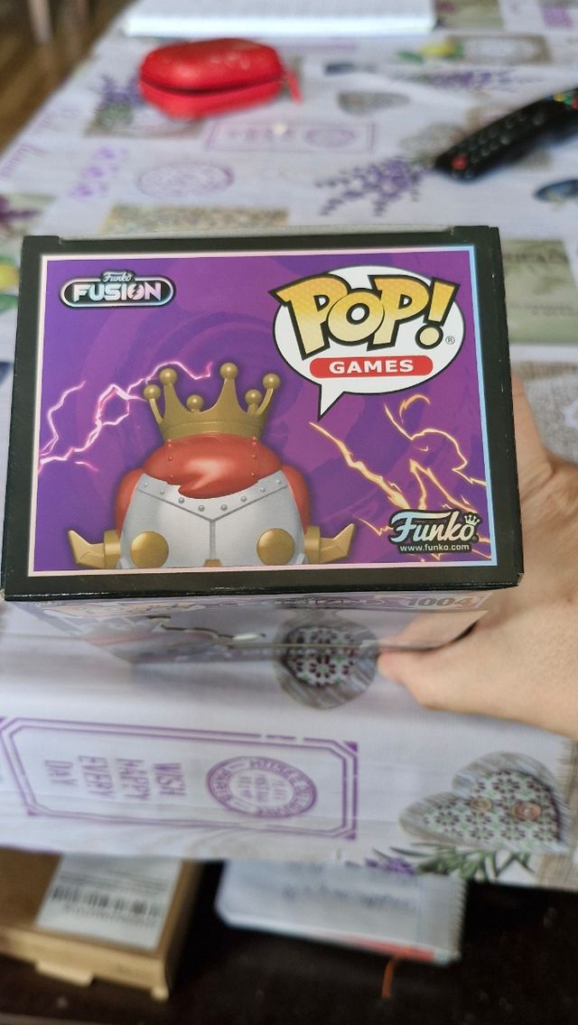 Funko Pop! Mecha Freddy #1004 funko exclusive