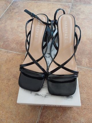 Sandalias MARYPAZ negras tacón - 38