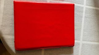 iPad 4 16GB + funda roja