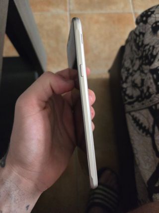 Samsung Galaxy J7 (2016) Dorado