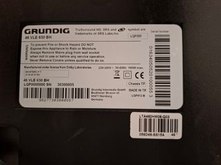 TV Grundig 46" negra