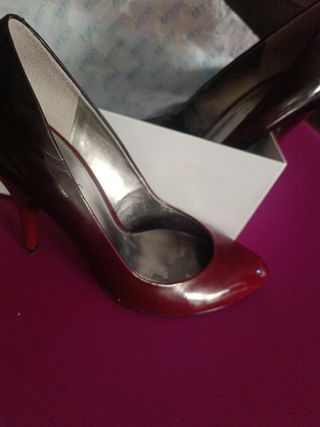 Zapatos Guess Marciano tacón alto
