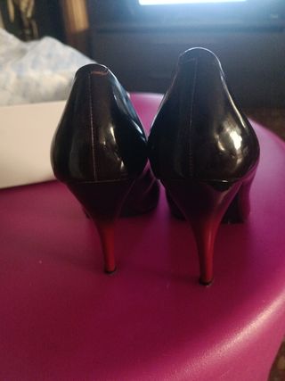 Zapatos Guess Marciano tacón alto
