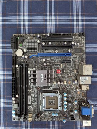 Placa base MSI 775