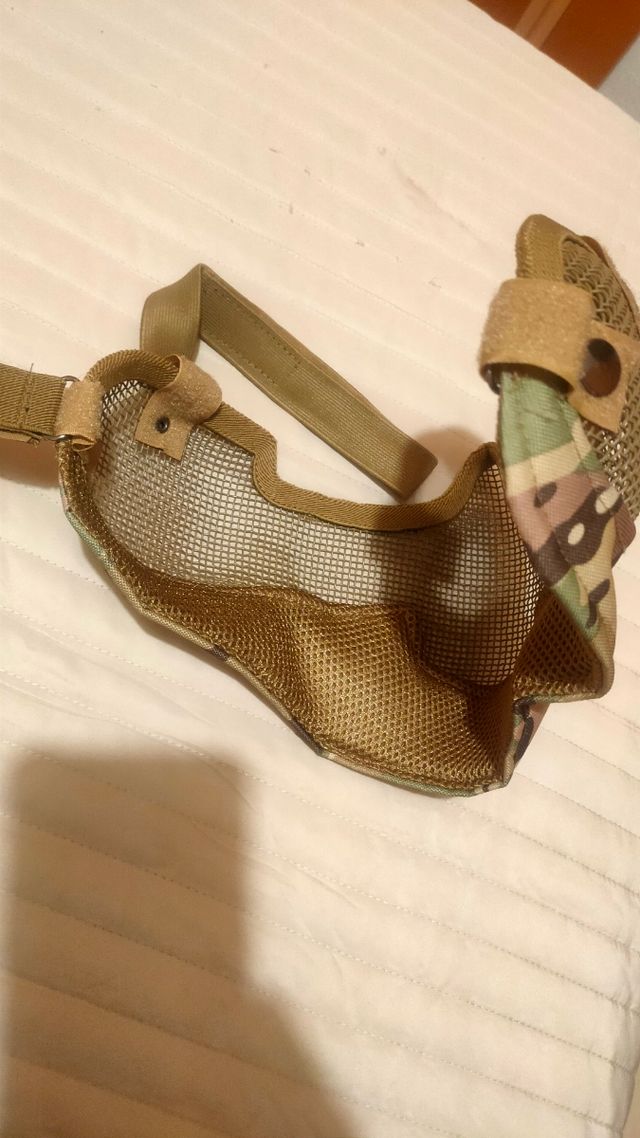 Mascara protección rejilla completa multicam