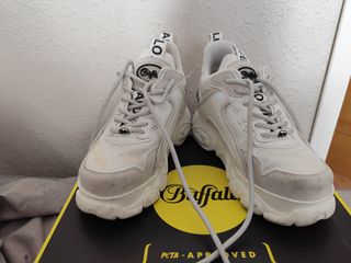 Zapatillas BUFFALO Chai blancas 36