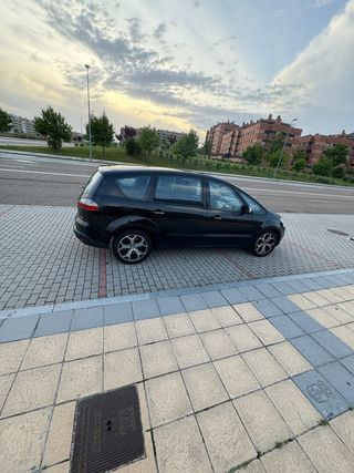 Ford S-MAX 2009