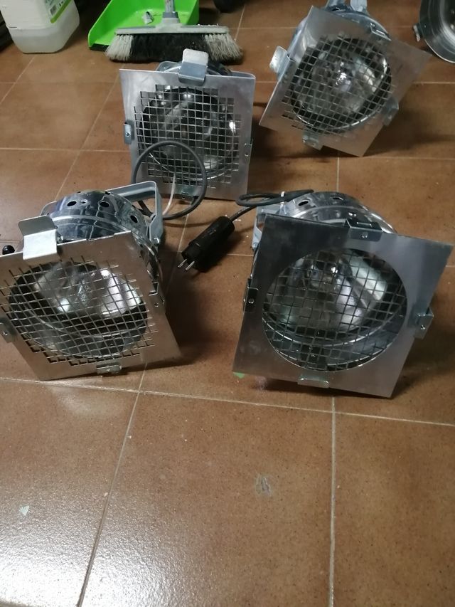 4 Focos PAR36 - Iluminación Escenario