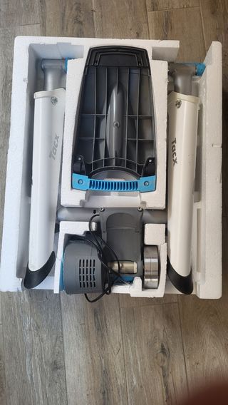 Rodillo Tacx Flow Smart