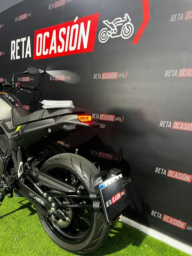 Benelli Leoncino 250 - 2020 - 13590km