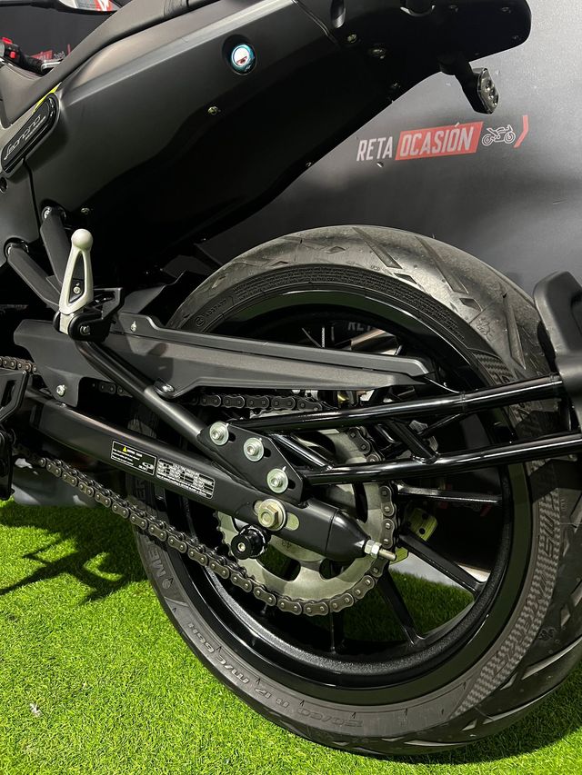 Benelli Leoncino 250 - 2020 - 13590km