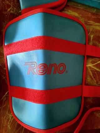 Rodilleras y espinilleras. 