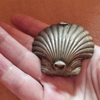Concha Santiago: Antigua figura religiosa