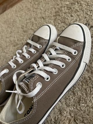 Converse grises bajas - usadas