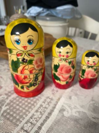Matrioske russe dipinte a mano