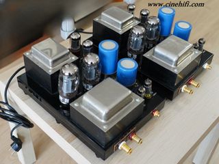 Quicksilver KT88 monoblocks