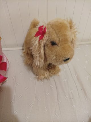Perro peluche y bolso rosa