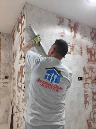 Albañil y pintor económico