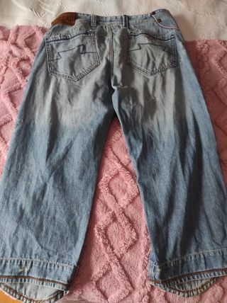 Jeans Spread cortos azules