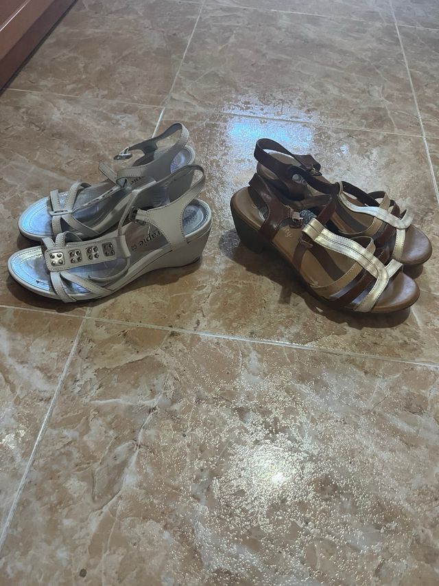 Sandalias mujer marrón plata