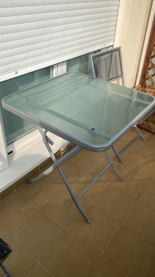 Mesa plegable exterior cristal medidas: 70x70x71cm