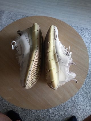 Zapatillas Reebok Beige - Talla 42