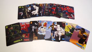 Juego de cartas Ultimate SpiderMan Marvel